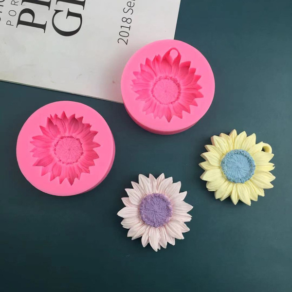 Sunflower Flower Silicone Mold Chocolate Mousse Baking Tools Dropping Glue with Holes Aromatherapy Candle Plaster Mold